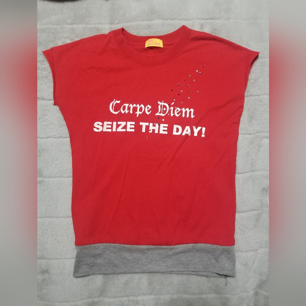Paul's Boutique "Seize the Day" Red T-shirt Size M